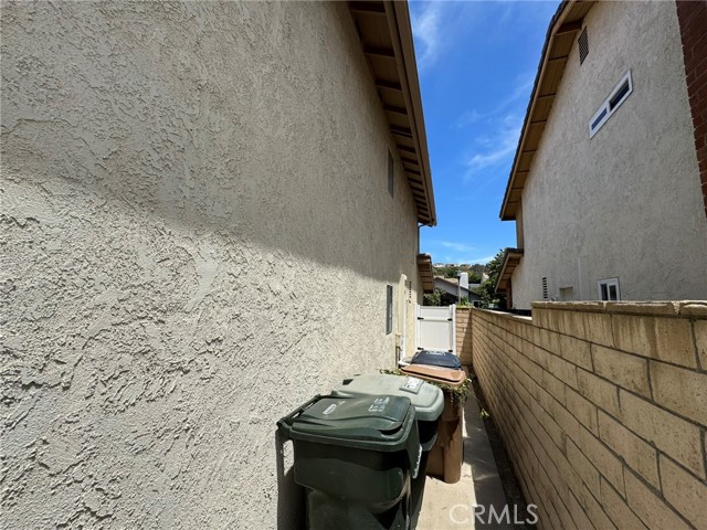 332 Winding Lane, Brea CA: https://media.crmls.org/medias/a5e8df39-ee07-4dee-982f-809c069ed514.jpg