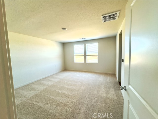 4186 Clary Court, Merced CA: https://media.crmls.org/medias/a5e8fac3-867d-481c-82b9-3702485ba328.jpg