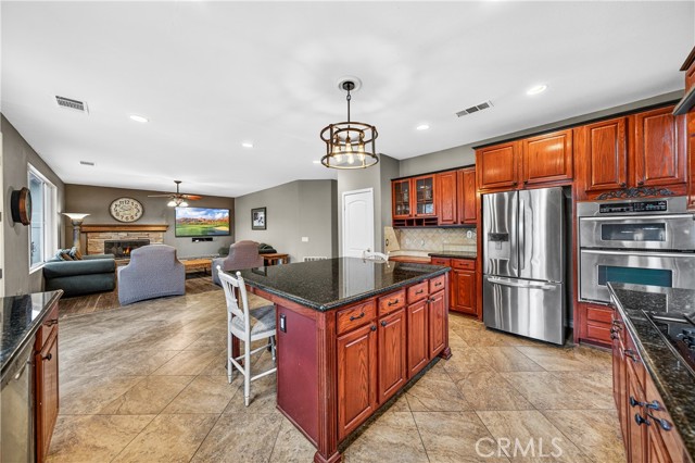 Detail Gallery Image 17 of 62 For 43898 Carentan Dr, Temecula,  CA 92592 - 5 Beds | 3 Baths