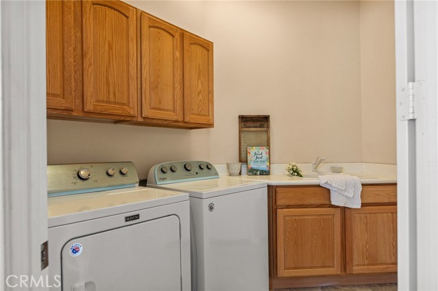 Detail Gallery Image 14 of 32 For 824 Sherwood Ct, Beaumont,  CA 92223 - 2 Beds | 2 Baths