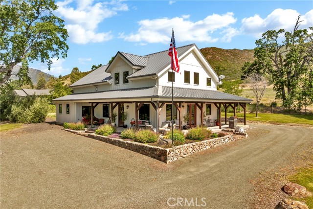 Detail Gallery Image 1 of 49 For 19676 Highway 175, Middletown,  CA 95461 - 3 Beds | 3 Baths