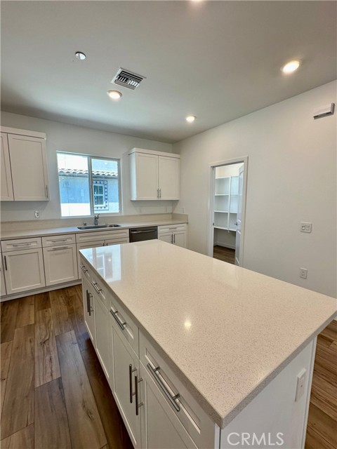 2546 everly, South El Monte CA: https://media.crmls.org/medias/a5ea4391-3a28-492e-8c09-0e9d7f97d92e.jpg