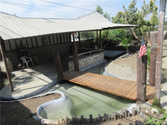 1416 Carmelita Court, Upland CA: https://media.crmls.org/medias/a5ea454a-e1c2-4317-9fae-0b11b0e47a8c.jpg