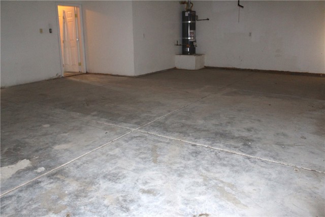 Detail Gallery Image 28 of 32 For 26180 Horizon St, Apple Valley,  CA 92308 - 4 Beds | 3 Baths