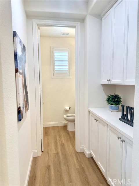 26480 Valley Oak Lane, Valencia CA: https://media.crmls.org/medias/a5eac8d2-773e-456a-b48b-1fcadcdaa28f.jpg