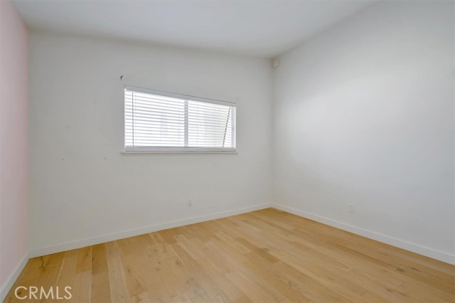 Detail Gallery Image 43 of 66 For 24216 Calvert St, Woodland Hills,  CA 91367 - 5 Beds | 3/1 Baths