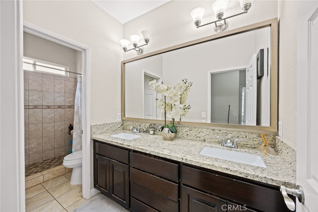 MLS #WS25260298 image #34