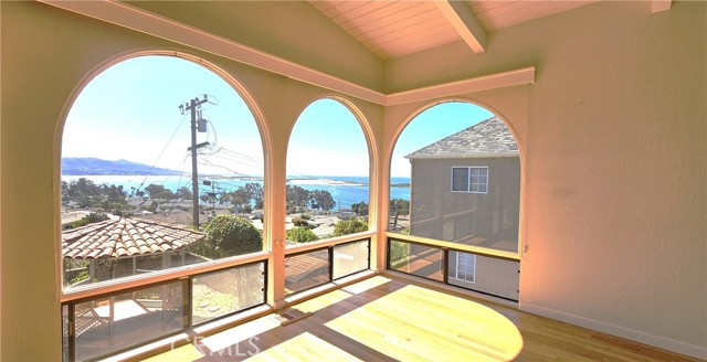 750 Luisita Street, Morro Bay CA: https://media.crmls.org/medias/a5edf697-b64b-41eb-a25c-e951e9d296e1.jpg