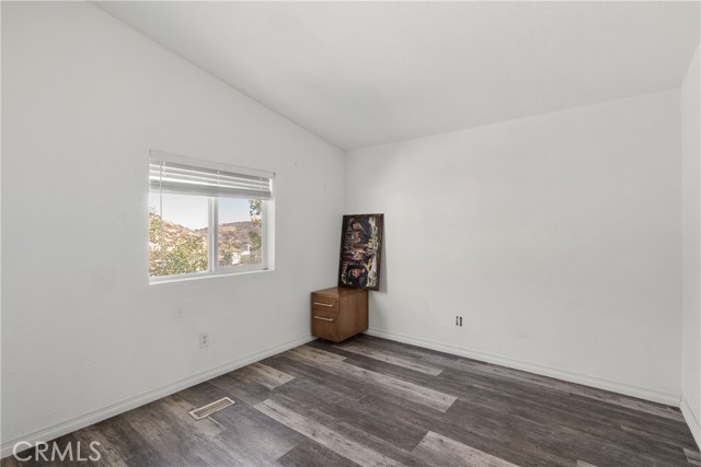 Detail Gallery Image 28 of 44 For 13905 Summit Valley, Hesperia,  CA 92345 - 3 Beds | 2 Baths