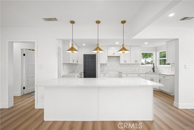 Detail Gallery Image 9 of 42 For 781 Sycamore Ct, Upland,  CA 91786 - 5 Beds | 3 Baths