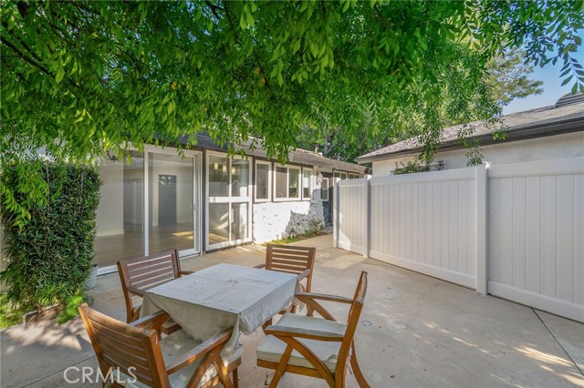 Detail Gallery Image 20 of 31 For 8341 Delco Ave, Winnetka,  CA 91306 - 5 Beds | 4 Baths