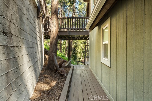 Detail Gallery Image 24 of 32 For 23988 Scenic, Crestline,  CA 92325 - 3 Beds | 2 Baths