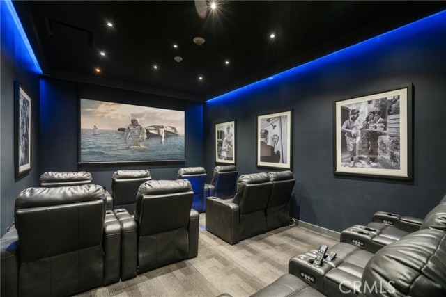 Detail Gallery Image 17 of 25 For 6250 Hollywood Blvd 7g,  Hollywood,  CA 90028 - 2 Beds | 3 Baths