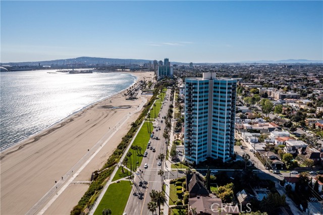 Detail Gallery Image 2 of 47 For 2999 E Ocean Bld #1830,  Long Beach,  CA 90803 - 3 Beds | 2 Baths