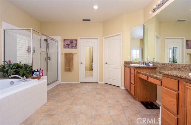 24182 Via Llano, Murrieta CA: https://media.crmls.org/medias/a5f0149d-5bc2-46d7-917b-8504b59042a1.jpg