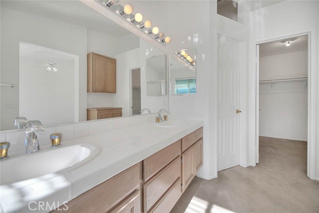 Detail Gallery Image 34 of 60 For 19149 Catalina, Apple Valley,  CA 92308 - 4 Beds | 3/1 Baths