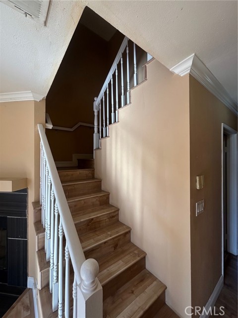 Detail Gallery Image 6 of 15 For 12021 Elliott, El Monte,  CA 91732 - 4 Beds | 2/1 Baths