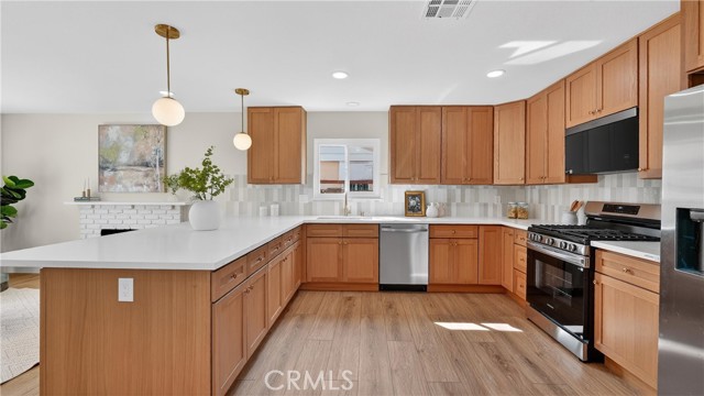 Detail Gallery Image 14 of 37 For 4200 W West, Fullerton,  CA 92833 - 3 Beds | 2 Baths