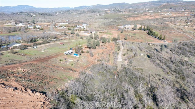 21541 Yankee Valley Road, Hidden Valley Lake CA: https://media.crmls.org/medias/a5f3602a-fa1c-4344-90ff-8d651e86dd6d.jpg