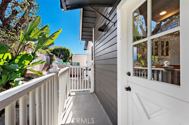 2944 TERRY Road, Laguna Beach CA: https://media.crmls.org/medias/a5f36bc2-eeb8-4f3b-aa42-6a9c8fb5c290.jpg