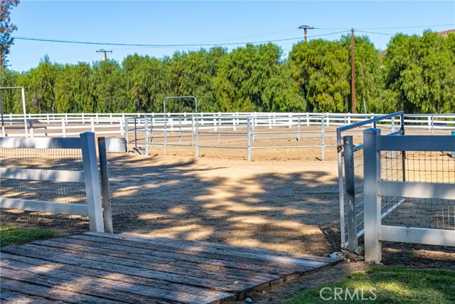 Detail Gallery Image 24 of 59 For 28915 San Timoteo Canyon Rd, Redlands,  CA 92373 - 4 Beds | 2 Baths