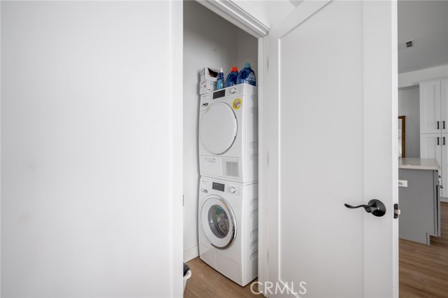 Detail Gallery Image 12 of 30 For 5826 Craner Ave, North Hollywood,  CA 91601 - – Beds | – Baths