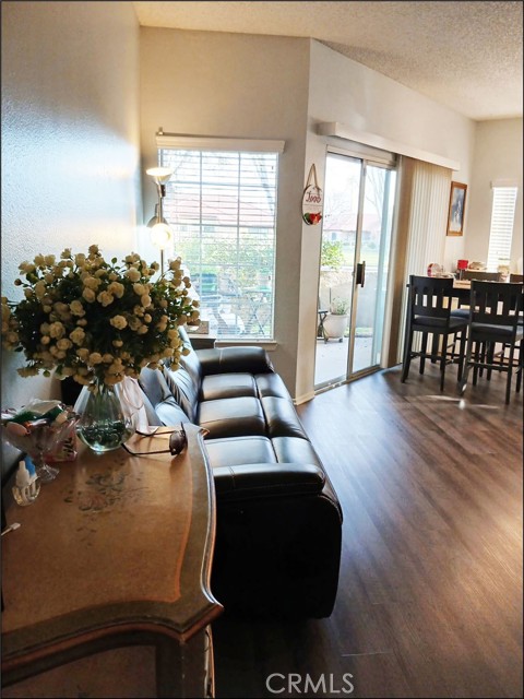 Detail Gallery Image 8 of 25 For 19149 Palo Verde, Apple Valley,  CA 92308 - 2 Beds | 2 Baths