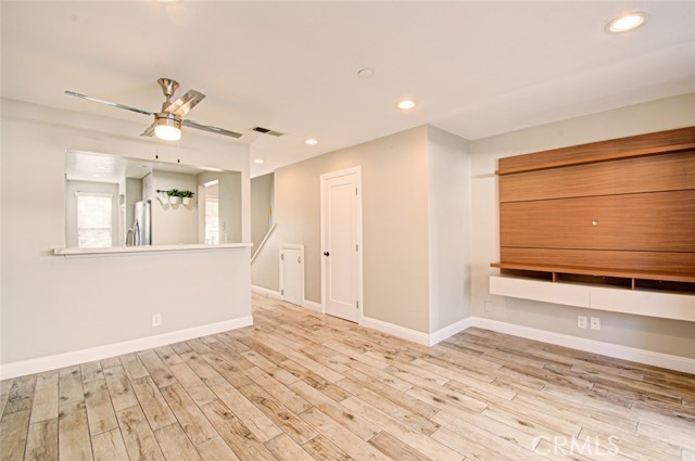 Detail Gallery Image 17 of 18 For 37 Abbeywood, Aliso Viejo,  CA 92656 - 2 Beds | 1/1 Baths