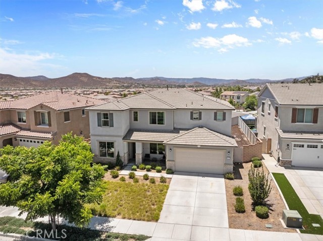 Detail Gallery Image 2 of 43 For 29579 Laredo Cir, Menifee,  CA 92584 - 5 Beds | 4 Baths