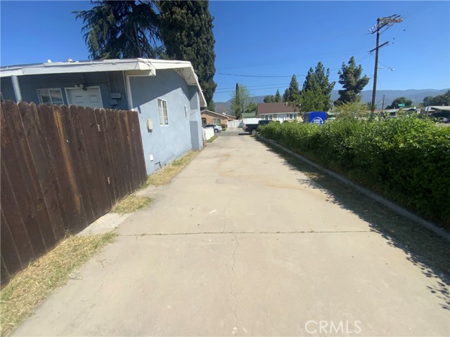 214 W Highland Avenue, San Bernardino, California 92405, ,Commercial Lease,For Rent,214 W Highland Avenue,CRIV25079036