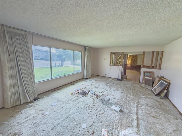 Detail Gallery Image 6 of 48 For 12582 Monte Vista, Chino,  CA 91710 - 3 Beds | 2 Baths