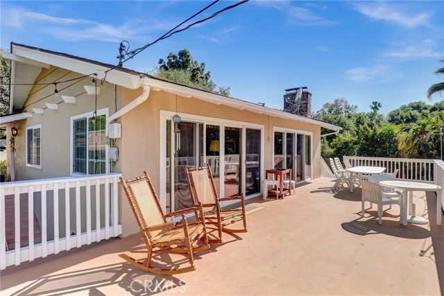 2307 Cameron Avenue, Covina CA: https://media.crmls.org/medias/a5fa9e4a-4990-4b3a-9b5b-bc64fd4aba68.jpg