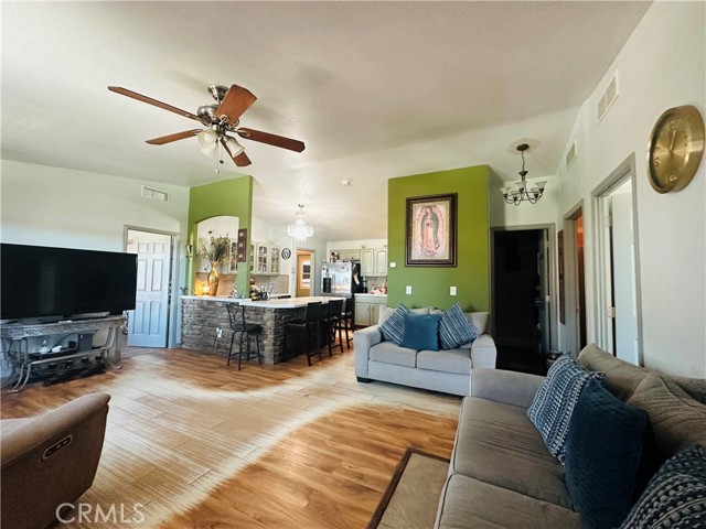 Detail Gallery Image 15 of 44 For 5927 Daisy Lane, Phelan,  CA 92371 - 3 Beds | 2 Baths