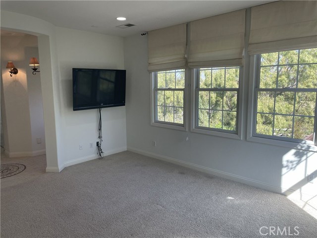 Detail Gallery Image 42 of 55 For 26958 Timberline Ter, Valencia,  CA 91381 - 5 Beds | 4/1 Baths