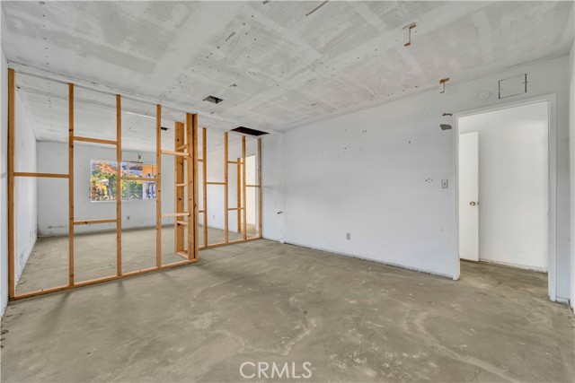 31427 Indian Oak Rd, Acton CA: https://media.crmls.org/medias/a5fd560d-d455-45fe-9ea5-d4e1f6c5beda.jpg