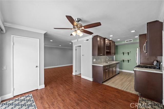 23006 Via Cereza, Mission Viejo CA: https://media.crmls.org/medias/a5fe1969-6ffd-4084-8bb1-479c658d5ea6.jpg