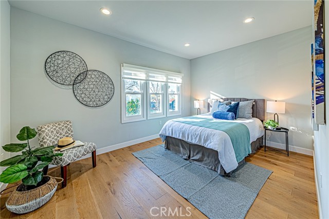 Detail Gallery Image 11 of 21 For 1226 Meadowbrook, Los Angeles,  CA 90019 - 6 Beds | 6 Baths