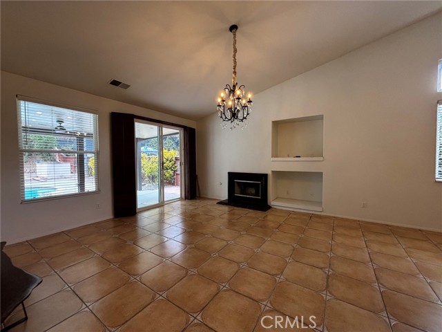 Detail Gallery Image 9 of 37 For 24563 Calle Perla, Murrieta,  CA 92562 - 4 Beds | 3 Baths