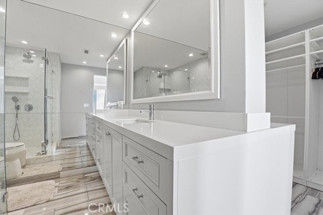 Detail Gallery Image 23 of 75 For 818 N Doheny Dr #908,  West Hollywood,  CA 90069 - 2 Beds | 2 Baths