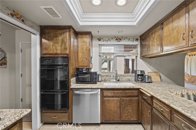 4949 California Avenue, Norco CA: https://media.crmls.org/medias/a5ff3166-50a3-4c9d-ada2-474ba0eecacf.jpg