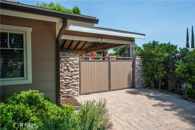 Detail Gallery Image 45 of 54 For 16426 Knollwood Dr, Granada Hills,  CA 91344 - 5 Beds | 4 Baths