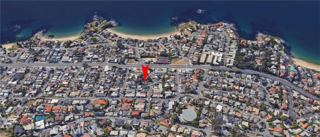 251 Viejo Street, Laguna Beach CA: https://media.crmls.org/medias/a60025be-a409-4e17-ad45-6b7eec6d7469.jpg