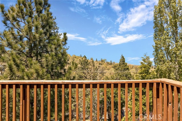 Detail Gallery Image 26 of 42 For 1383 Calgary Dr, Lake Arrowhead,  CA 92352 - 3 Beds | 3 Baths