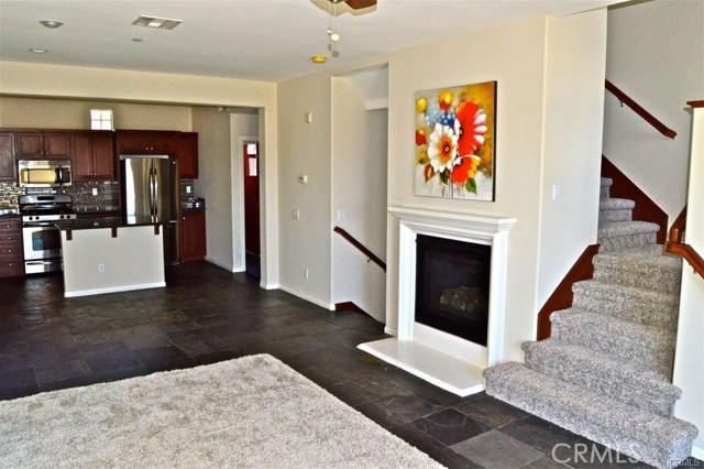 Front Image Thumbnail for CRIV26054638