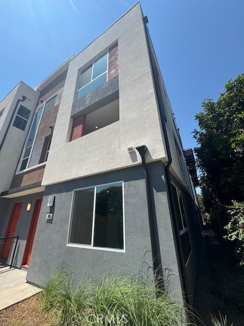 1812 E 1st Street #280