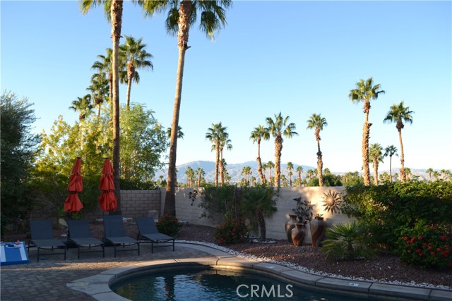 Detail Gallery Image 17 of 75 For 43247 Fiore St, Indio,  CA 92203 - 5 Beds | 2/1 Baths