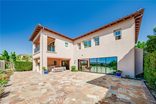 17 Calliope, Lake Forest CA: https://media.crmls.org/medias/a601ba71-0578-4e94-ad36-82b5810e32cc.jpg