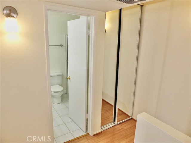 121 Sinclair Avenue, Glendale CA: https://media.crmls.org/medias/a6025435-092b-4e62-86dd-91c2fd66942d.jpg