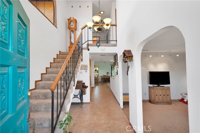 Detail Gallery Image 4 of 75 For 30881 Pawnee St, Lucerne Valley,  CA 92356 - 6 Beds | 4/1 Baths