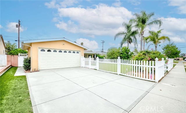 710 N Modena Street, Anaheim CA: https://media.crmls.org/medias/a602a94a-d5a5-45c1-9aa5-5e27d7b1b0e1.jpg